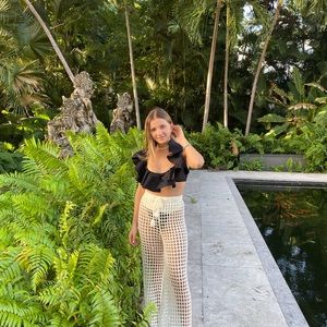 Meet your Posher, Isabel